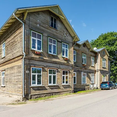 Morgenstern Apartment *